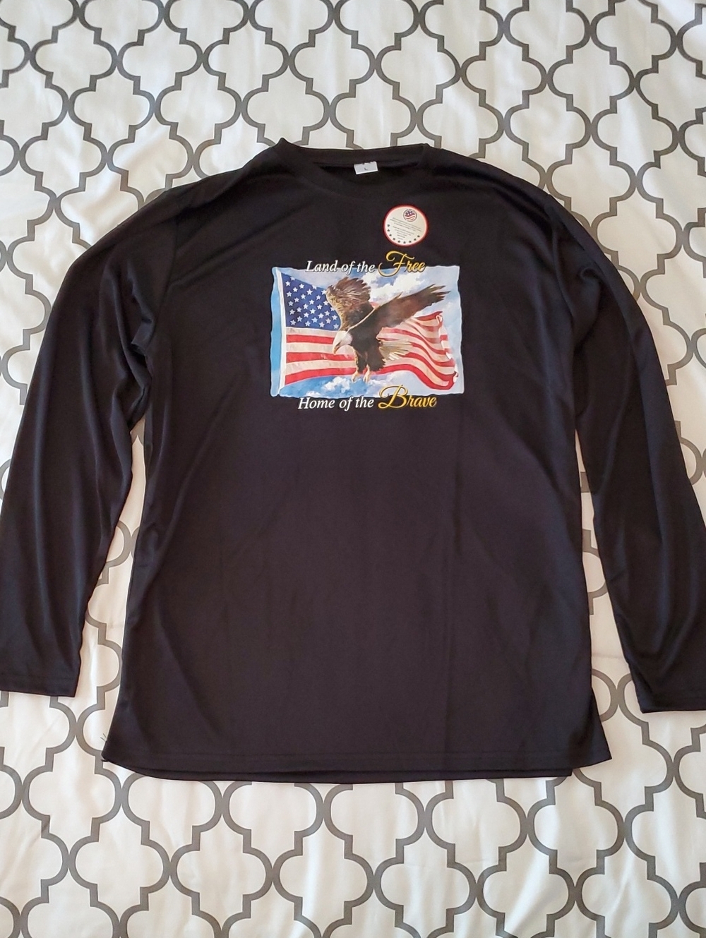 Men's Black Long-Sleeve Eagle & Flag Graphic Shirt
